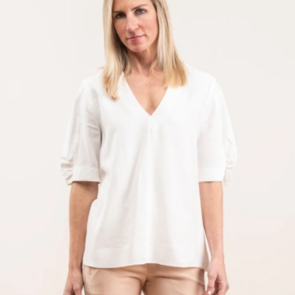 tibi viscose twill V Neck top Sz 8 Classic Minimalist Quite Luxury - Picture 1 of 6